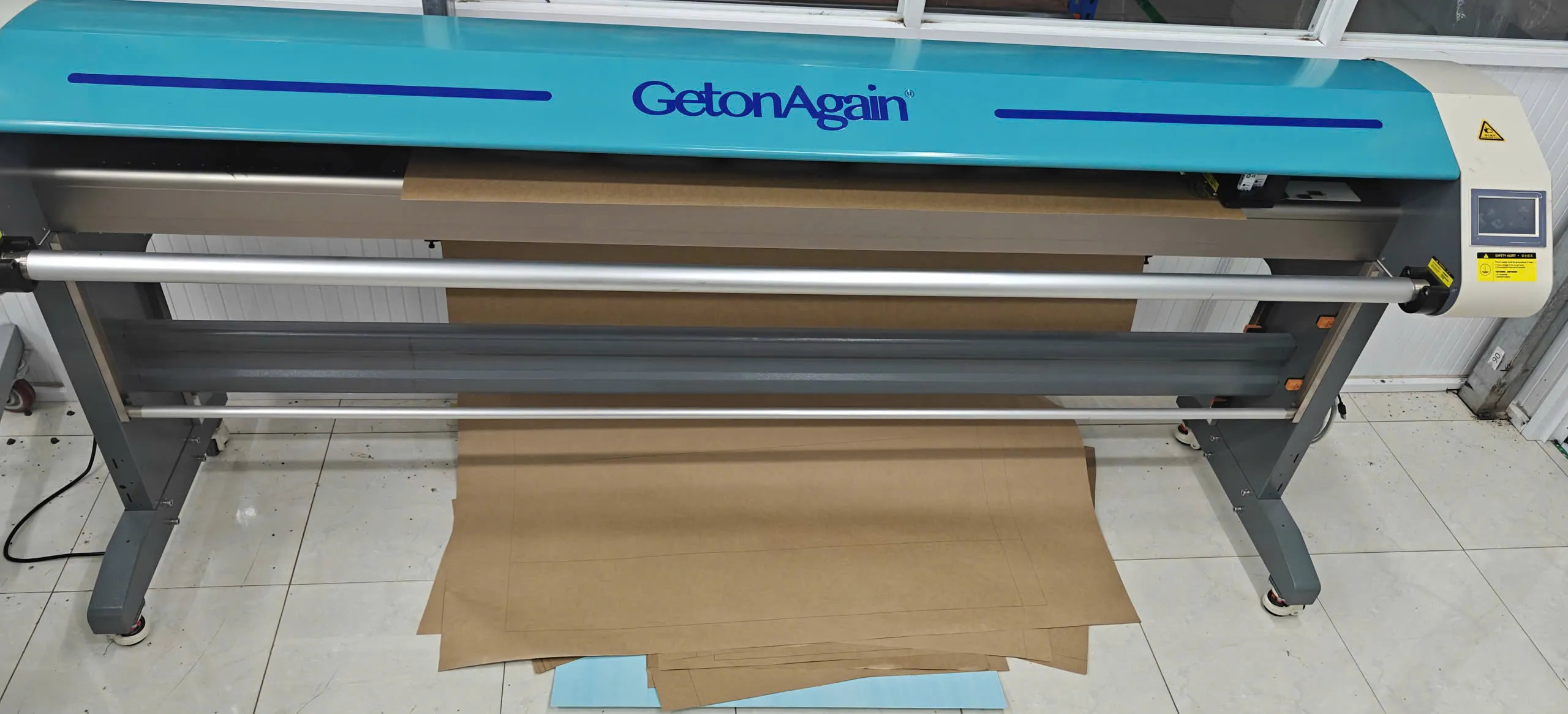 Machine downtime directly reduces output. A broken sewing machine may stop one operator, but if the machine is responsible for a critical operation, it can slow down the entire line.