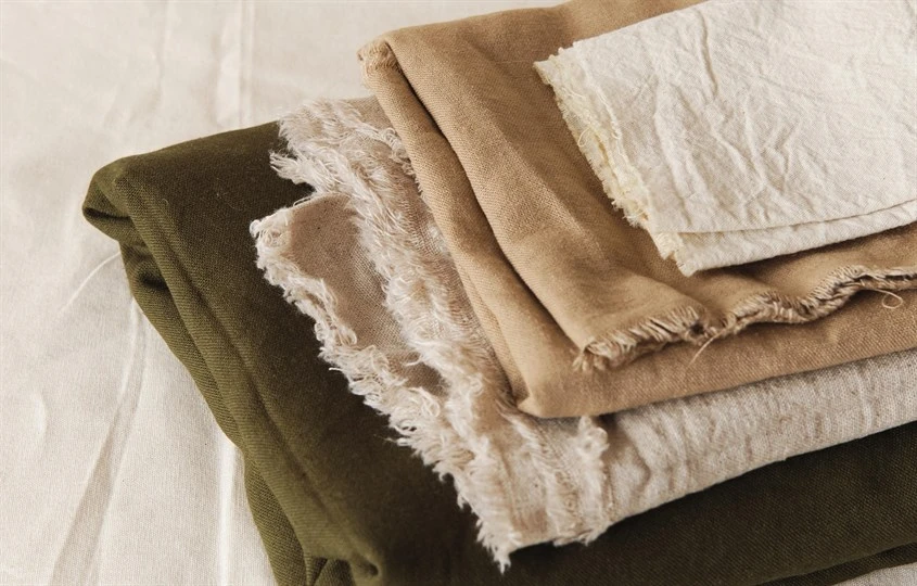 Linen wrinkles easily. This is not necessarily a defect, but it may be undesirable in strict corporate environments.